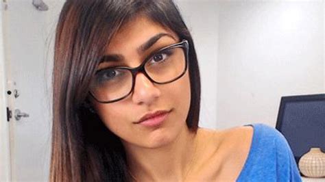 miaklifa|Mia K. (@miakhalifa) • Instagram photos and videos